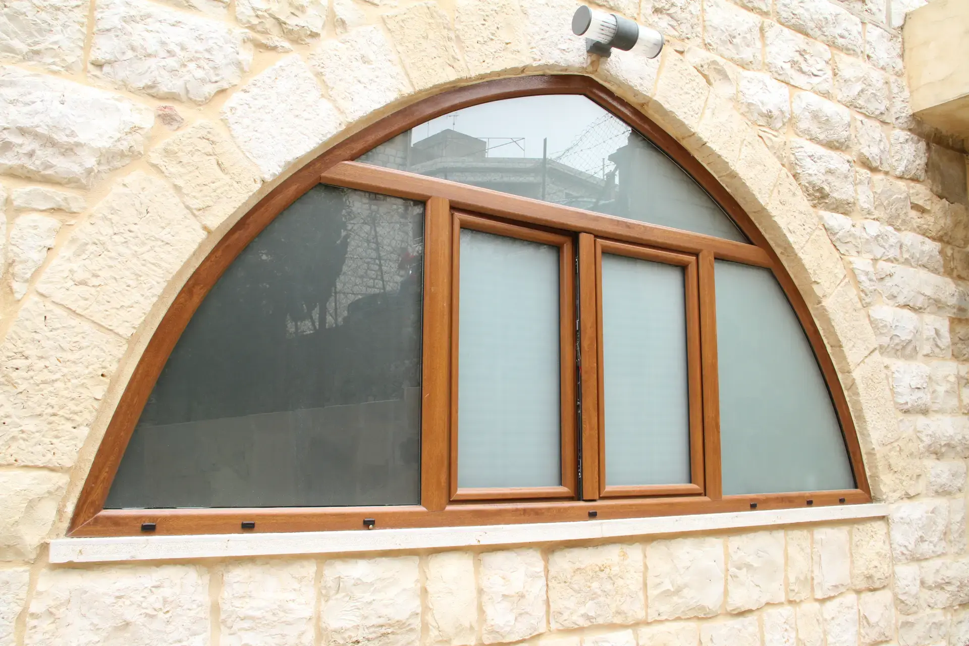 تركيب نوافذ وأبواب uPVC في لبنان - مشروع 5