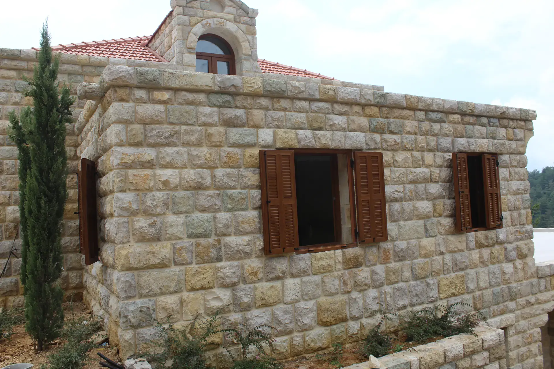تركيب نوافذ وأبواب uPVC في لبنان - مشروع 2