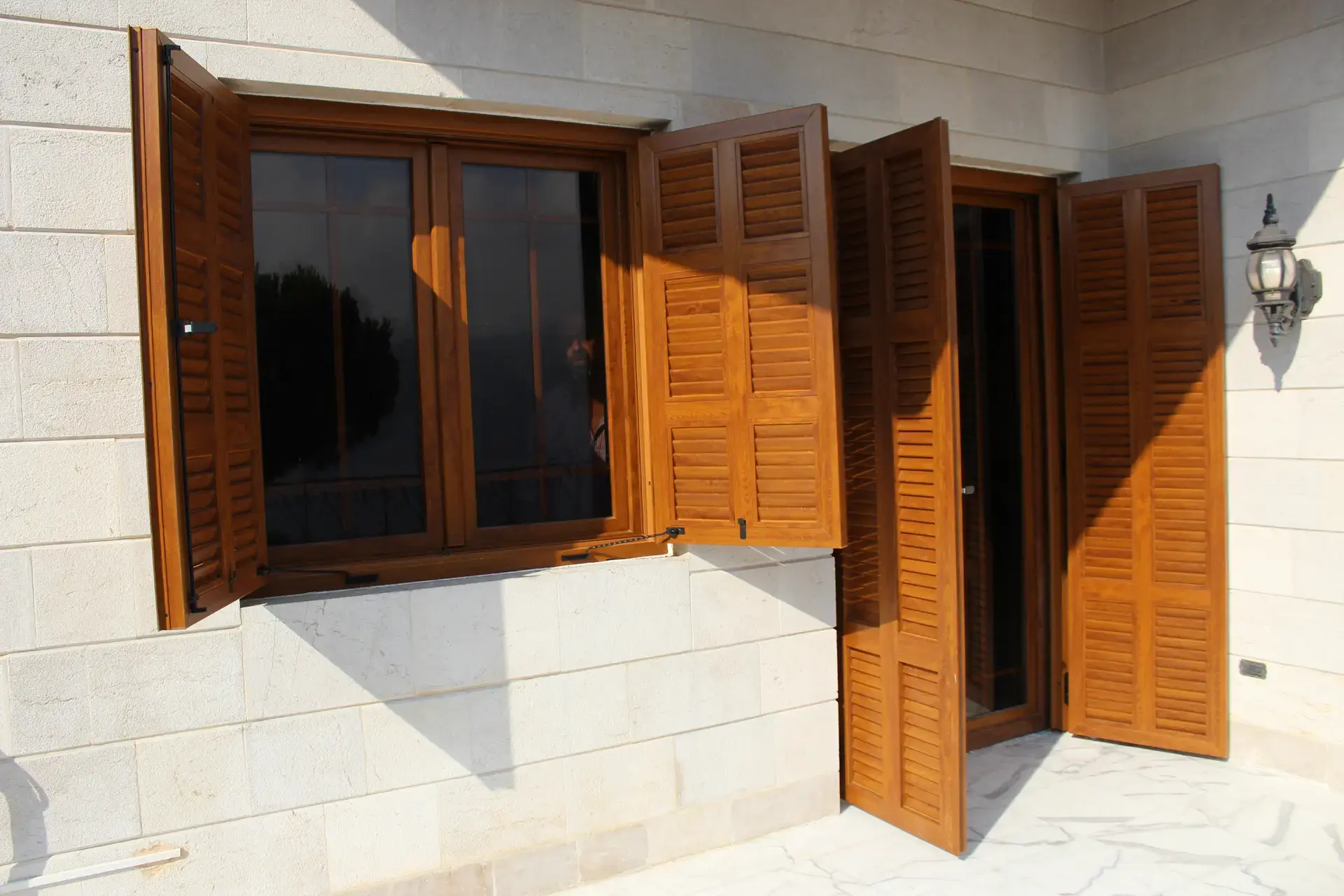 Shutters in uPVC by Bohman Group, view 1